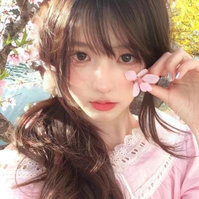 爱长颈鹿的女人